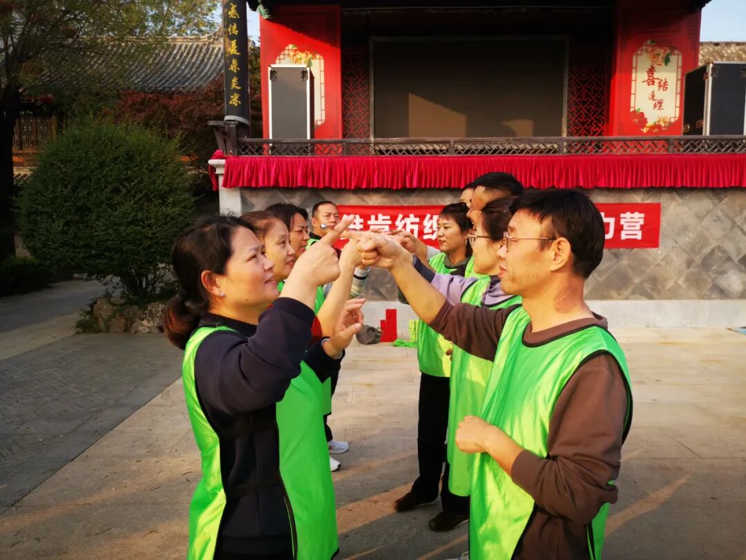 Team reflection and closing scene